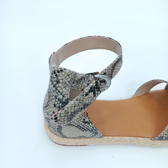 A.N.A GRAY BLAZE SNAKESKIN PRINT SANDALS SIZE 9M - Picture 8 of 16